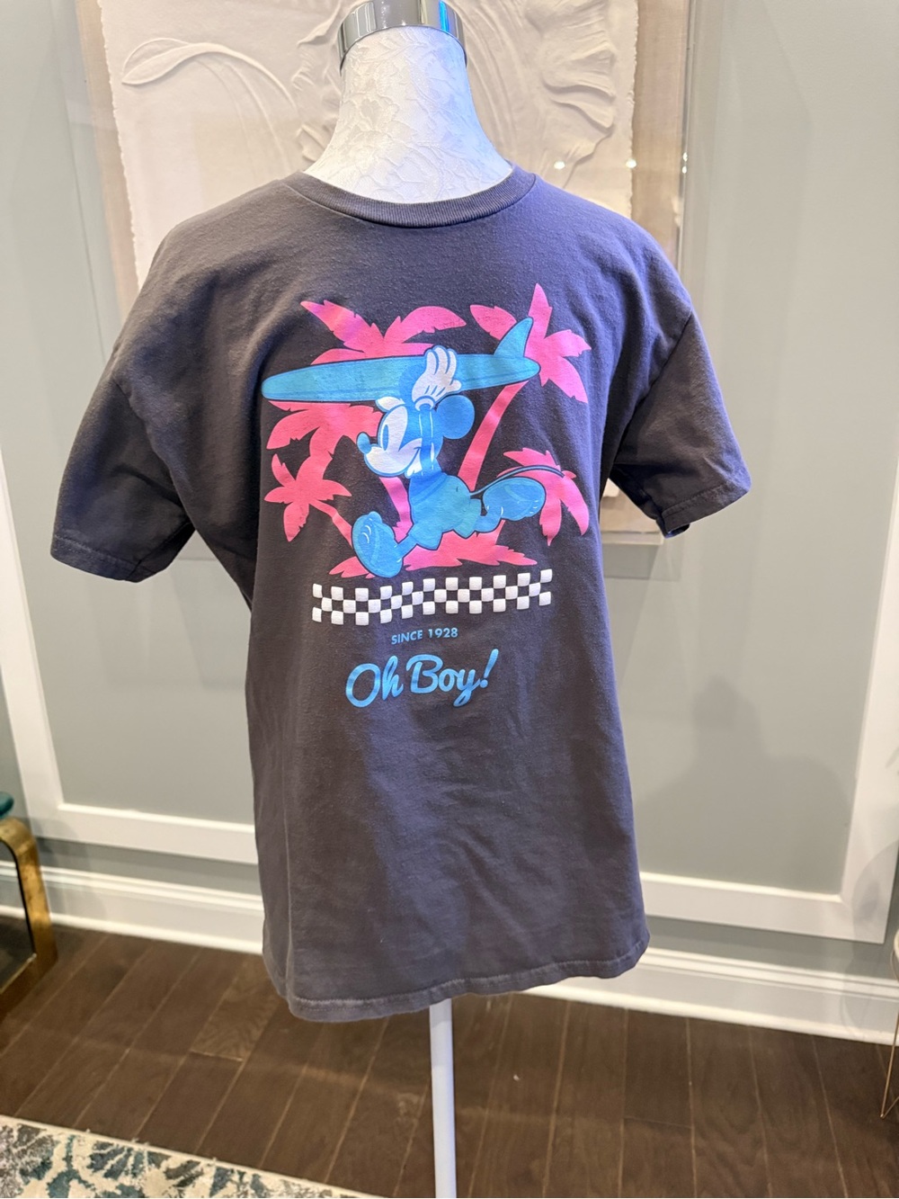 Disney x NEFF Mickey Mouse Surfer "Oh Boy!" Graphic Tee Medium